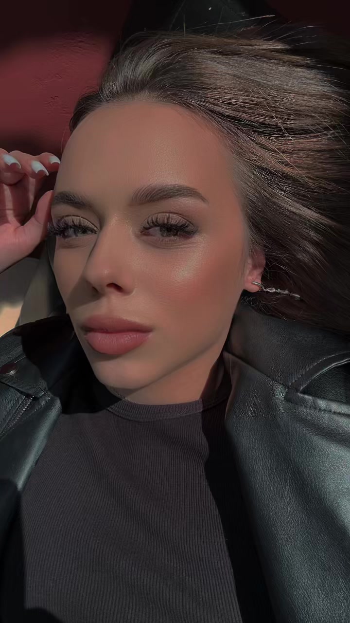 @Nana_8734