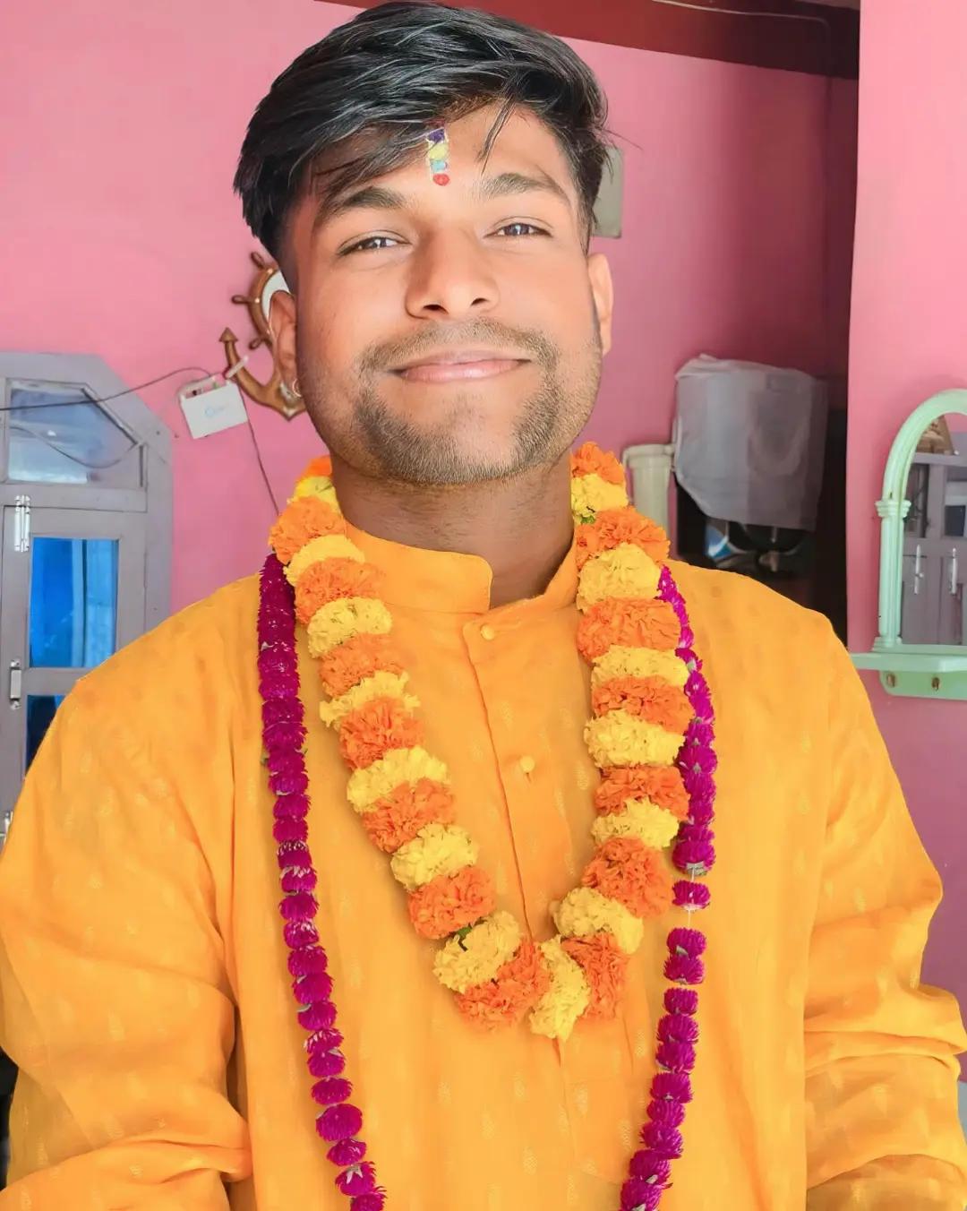 @Misstic'ingh