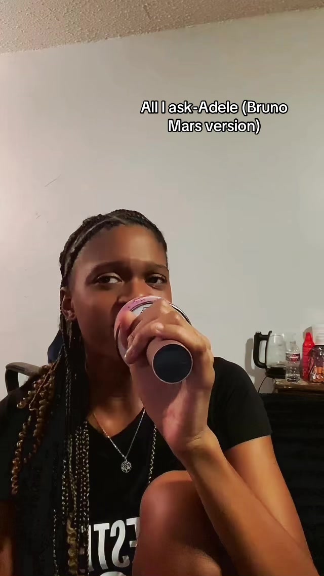 @LariahDeanne