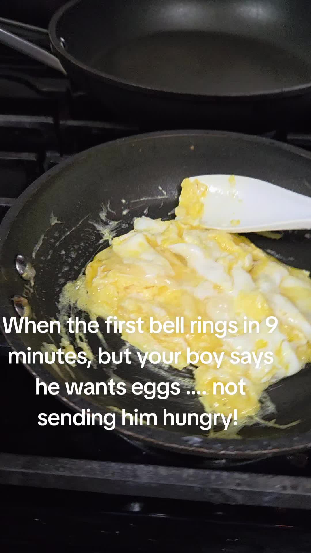@momwifequeen22