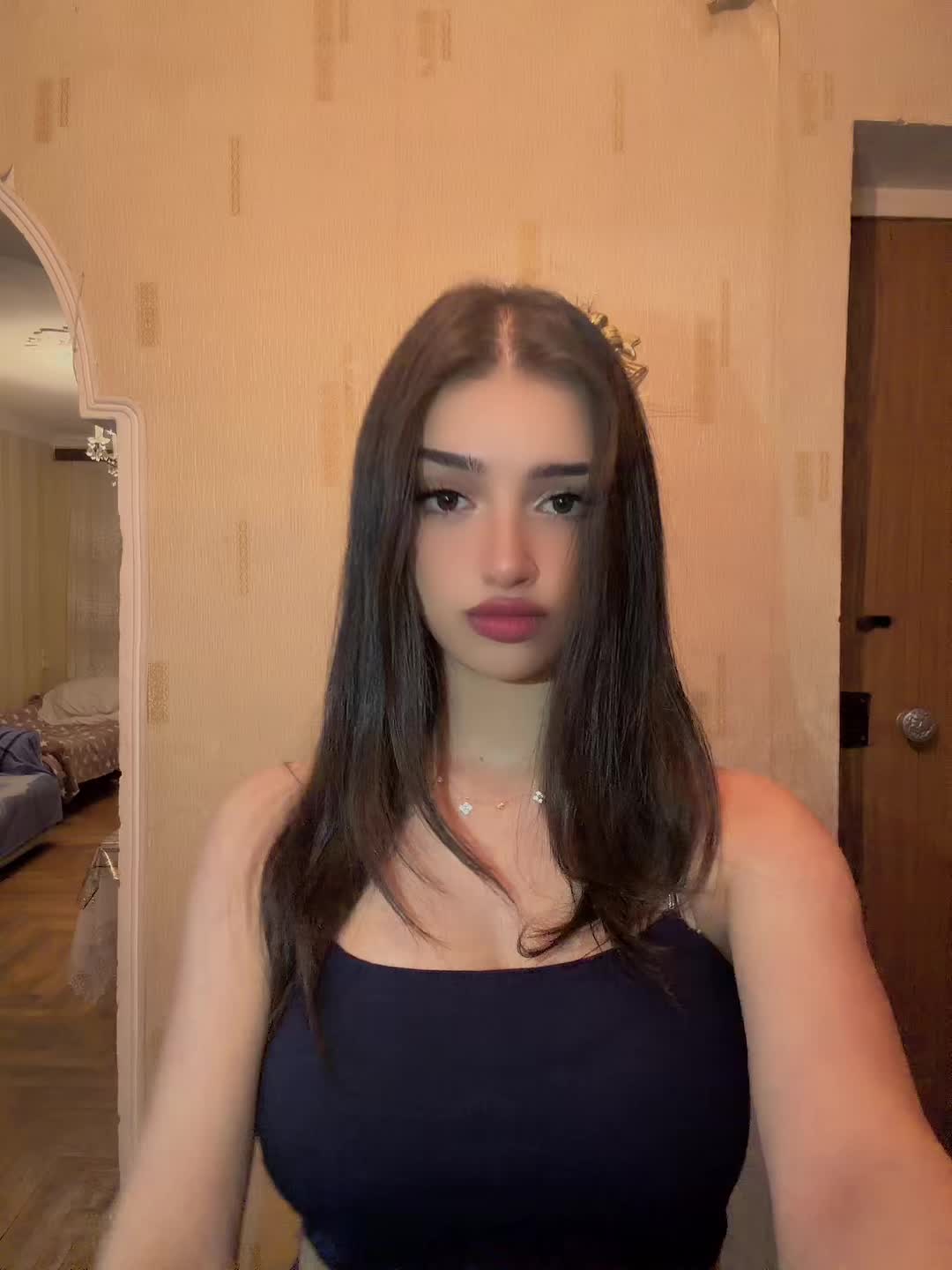 @Ada_1370