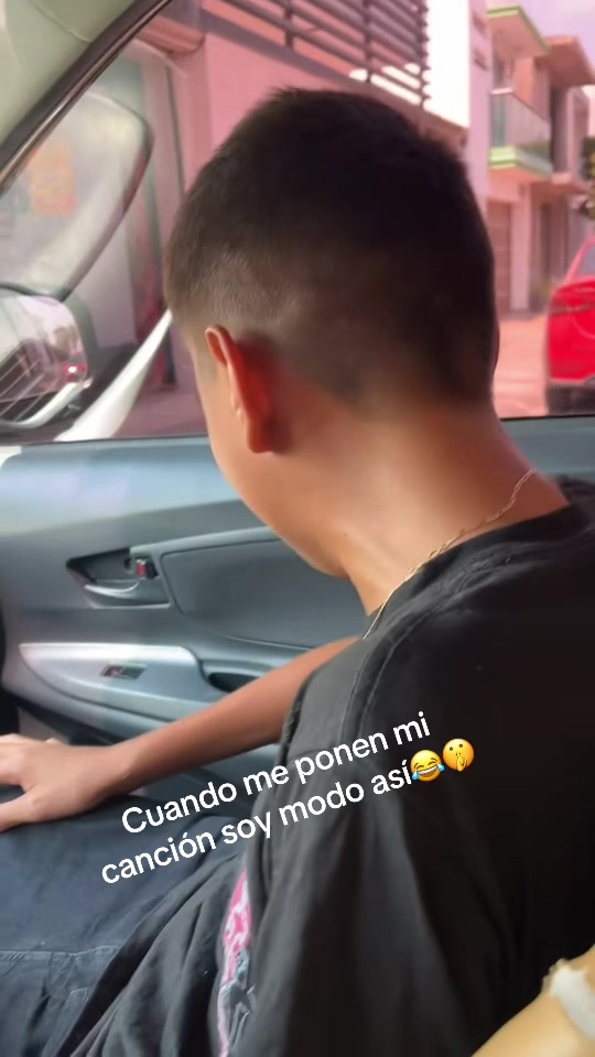 @Wicho7