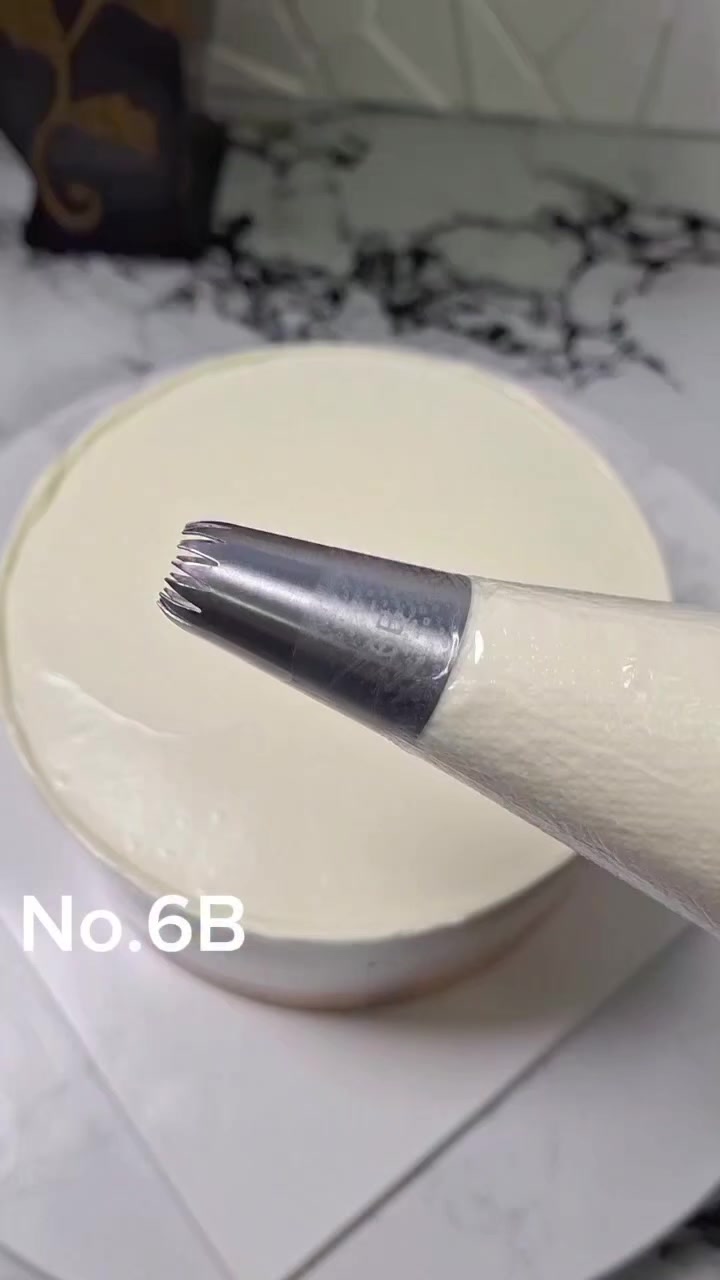 @baking_lounch Aj
