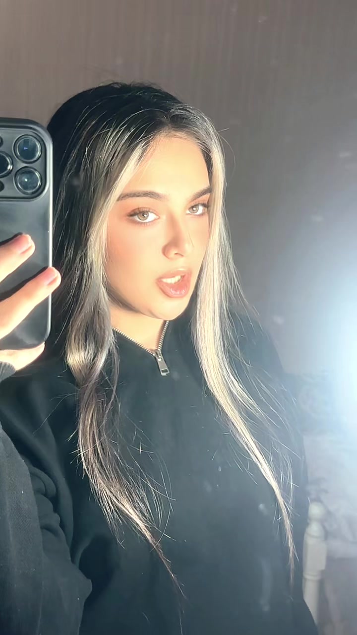 @felora