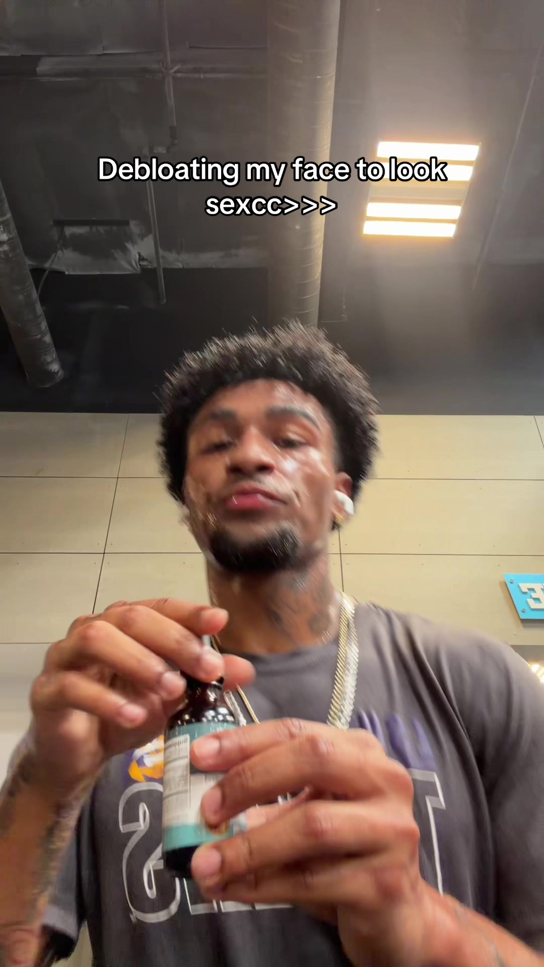 @Nich