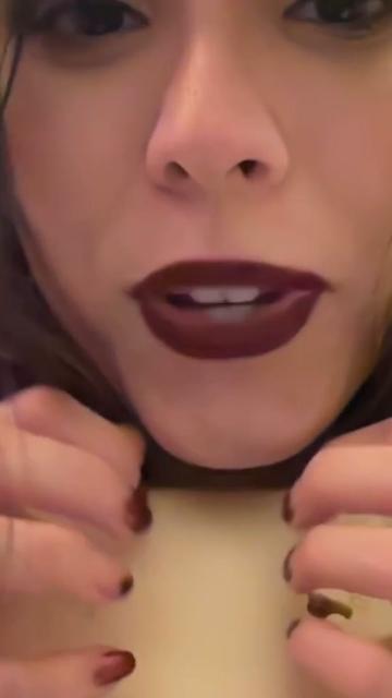 @Luna Bloom ASMR