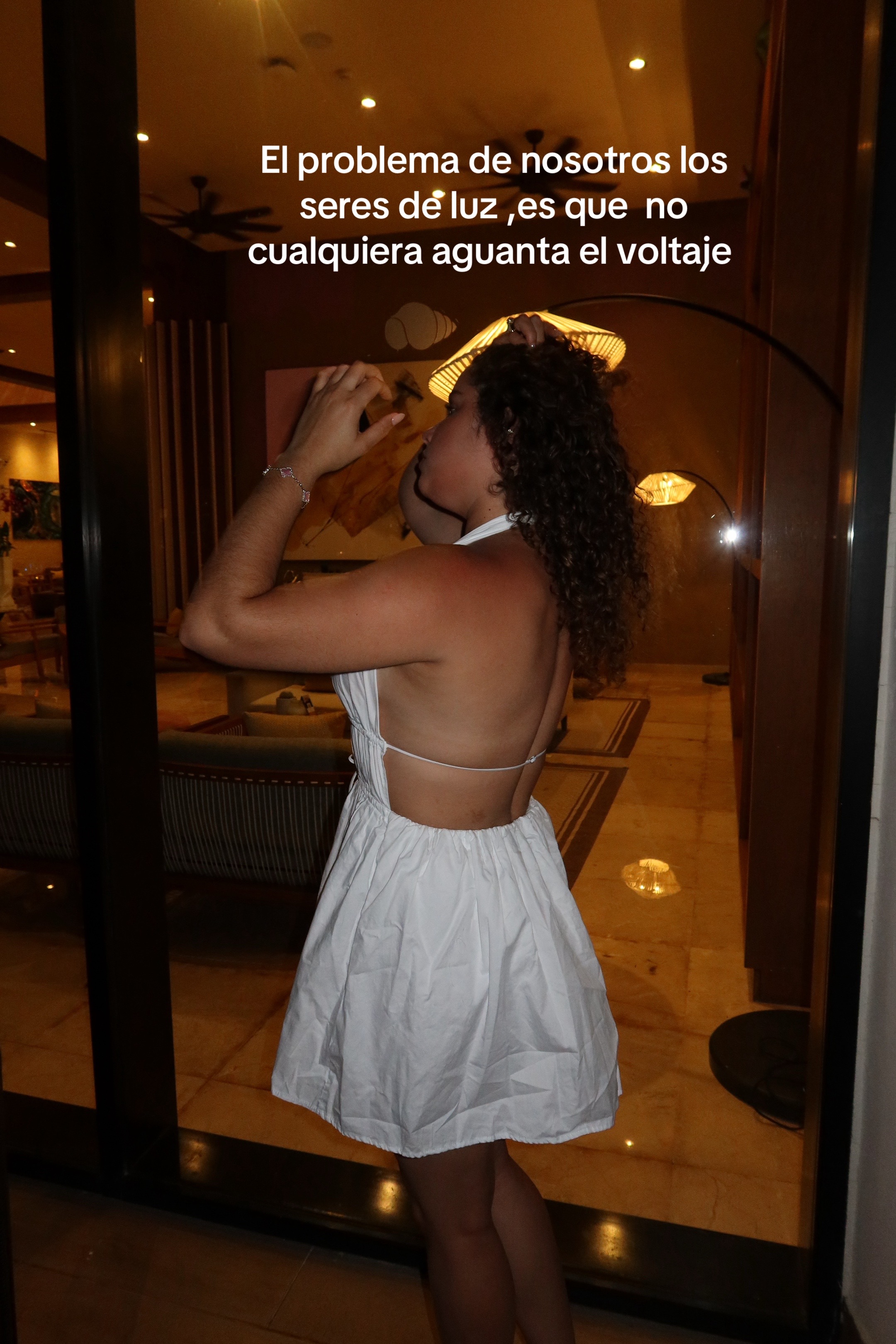 @lialopez