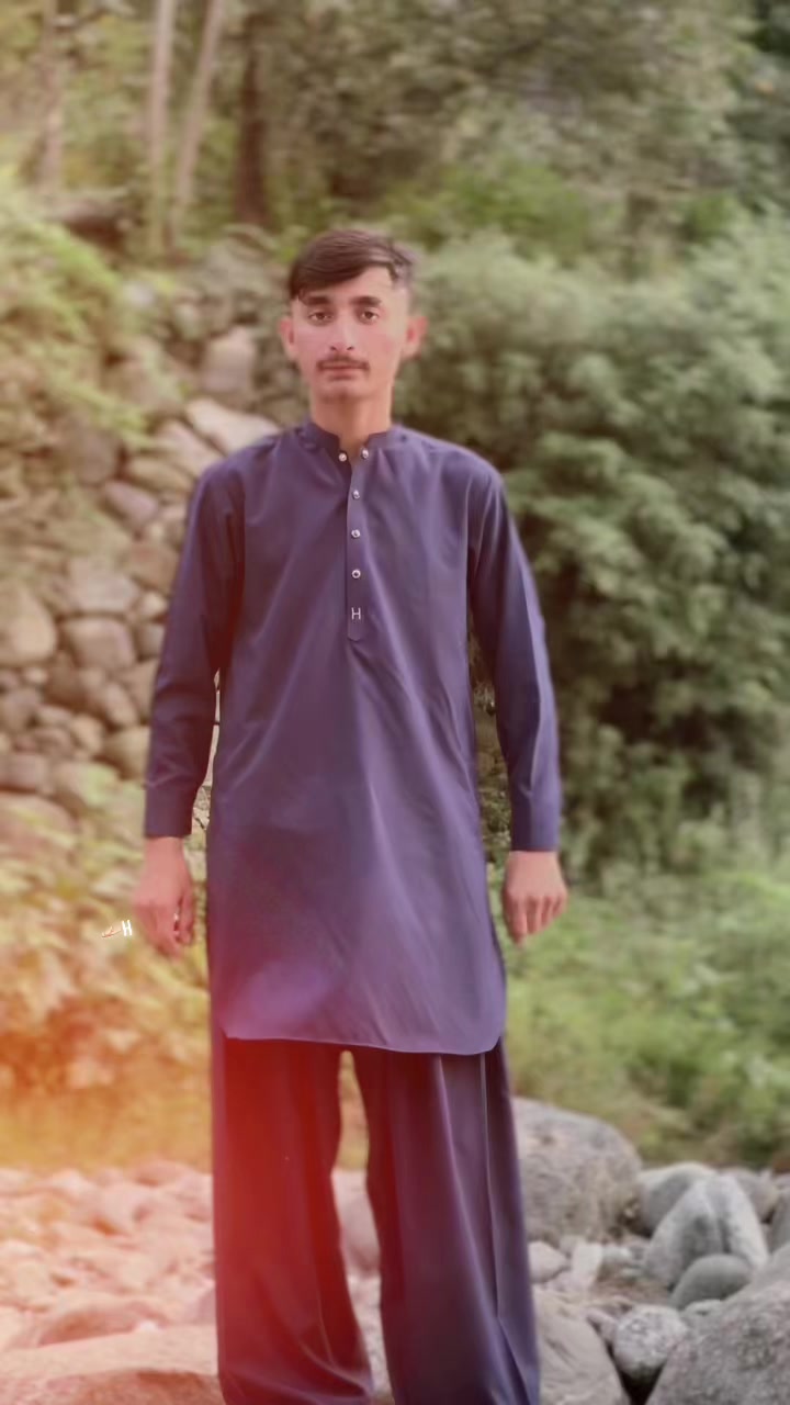 @𝐀𝐤𝐇𝐭𝐀𝐑 𝐬𝐇𝐞𝐑3۰2🇧🇫