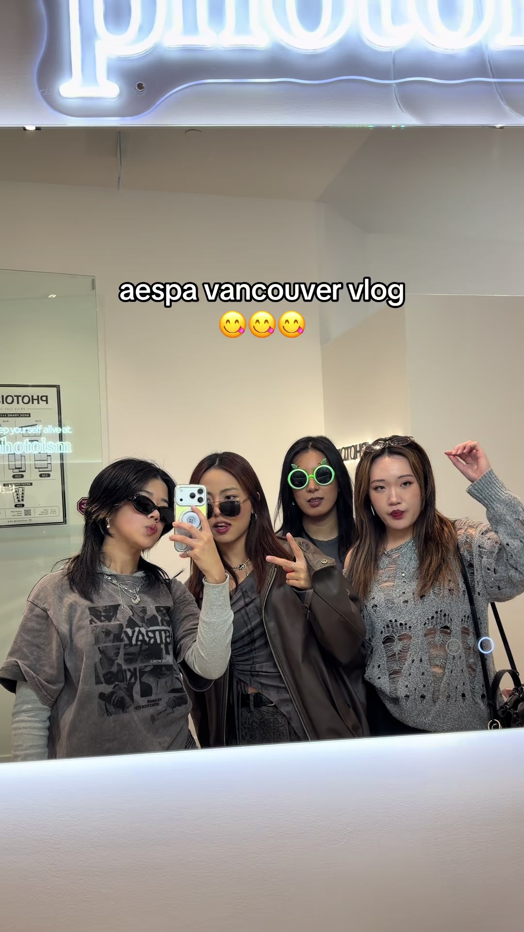 @naomi