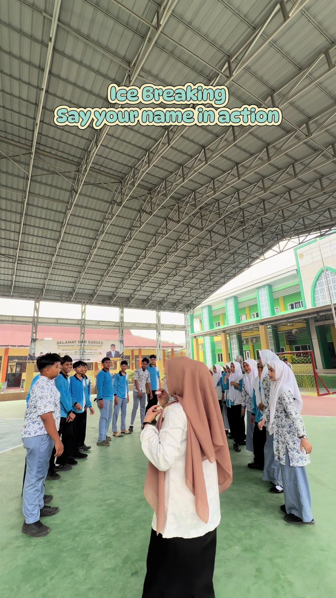 @Meiliza Hijratti S.Pd