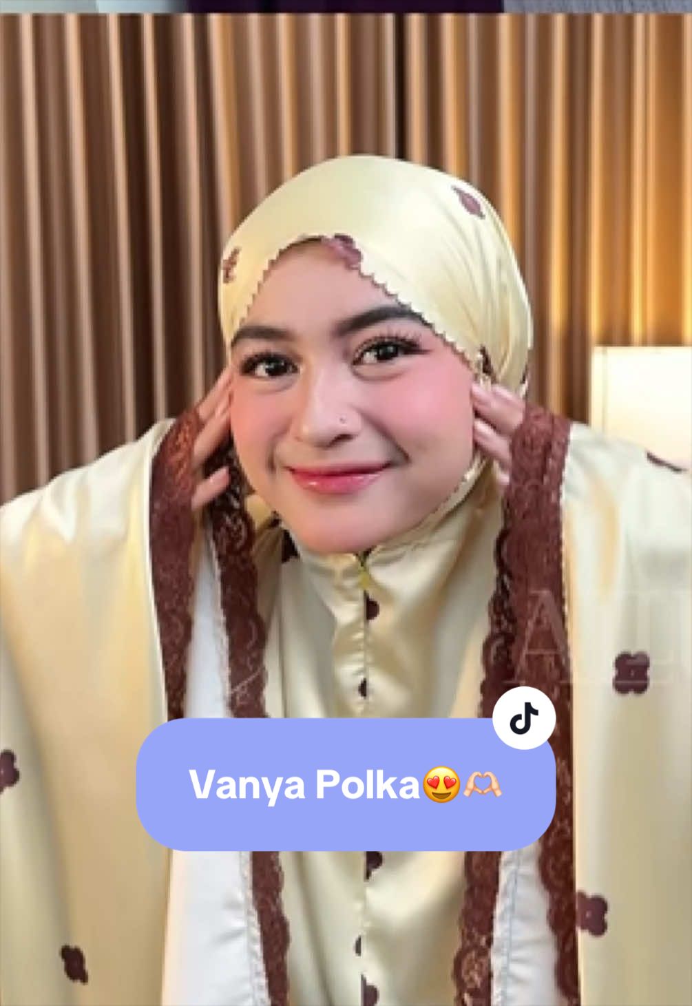 @Alluna