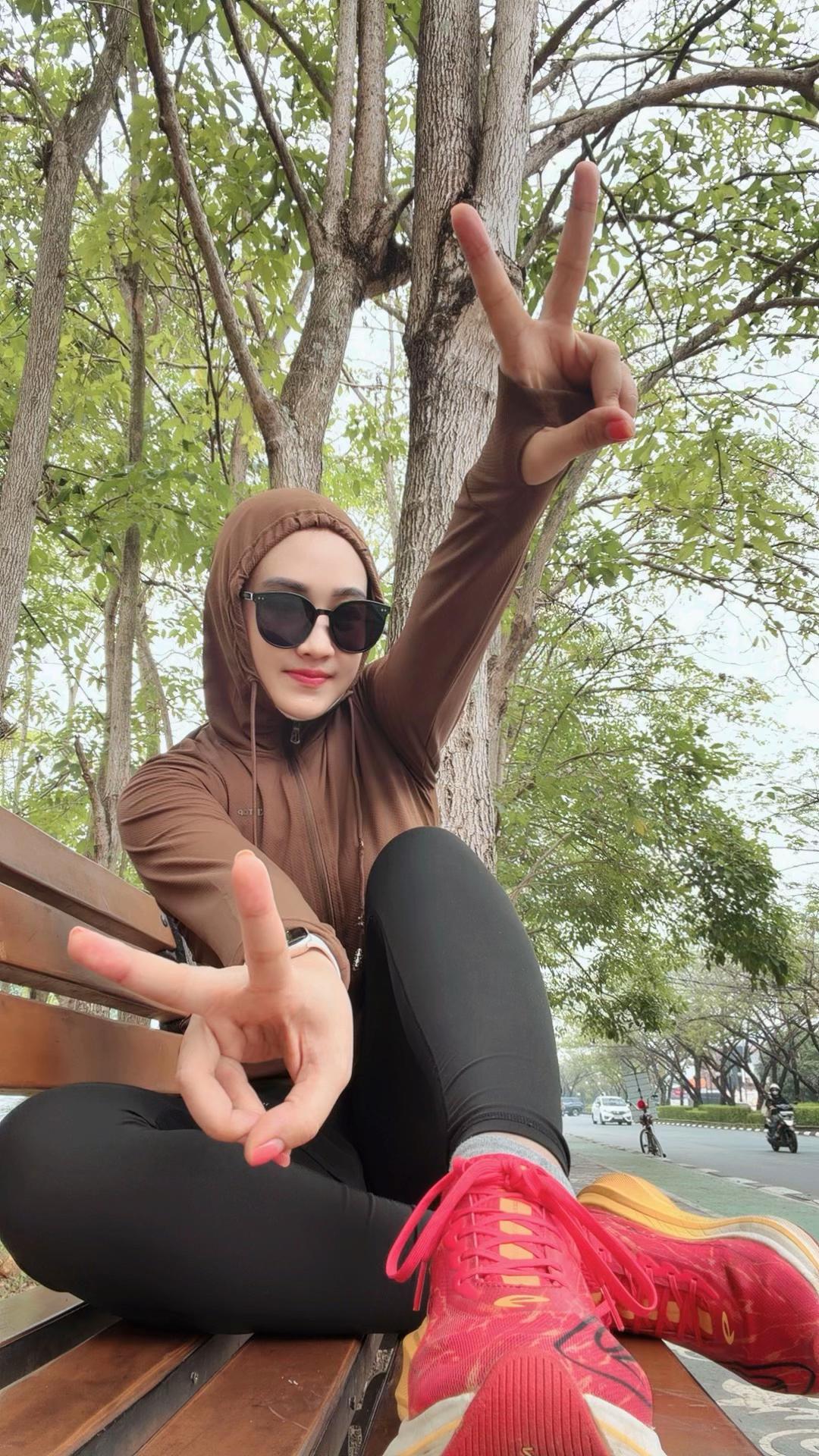 @KacaMataHitam