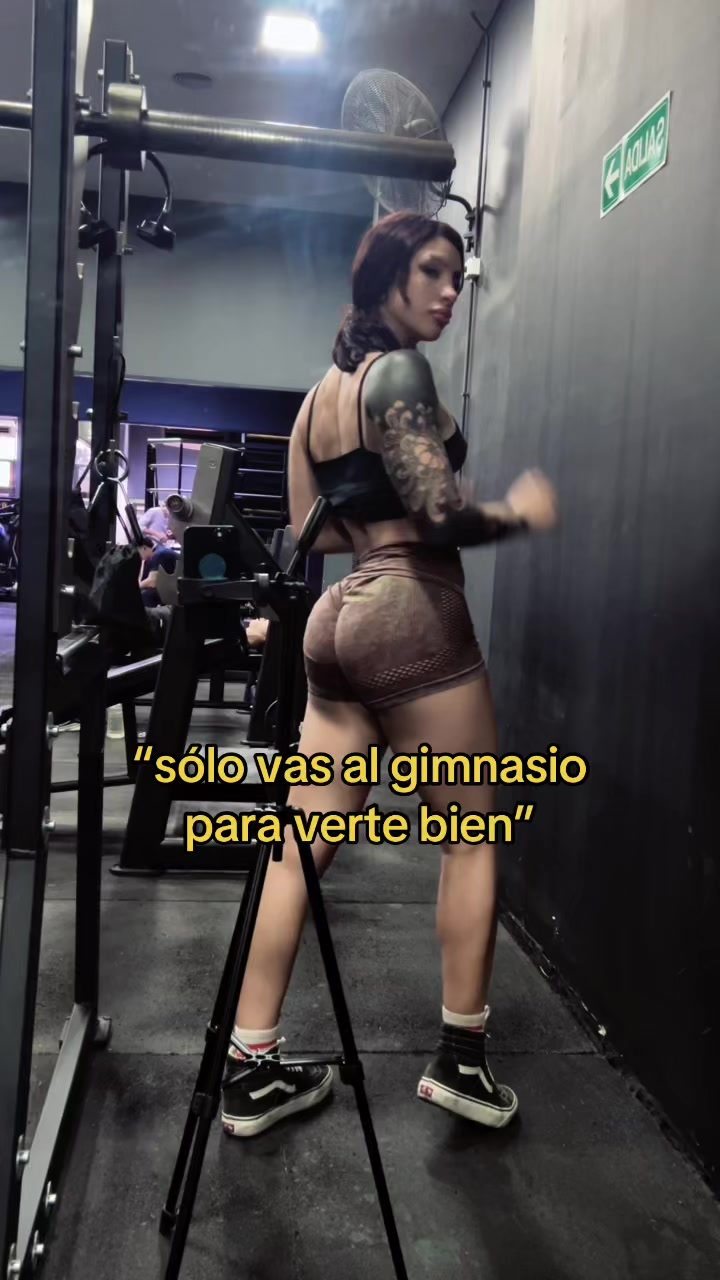 @urthickbaddie