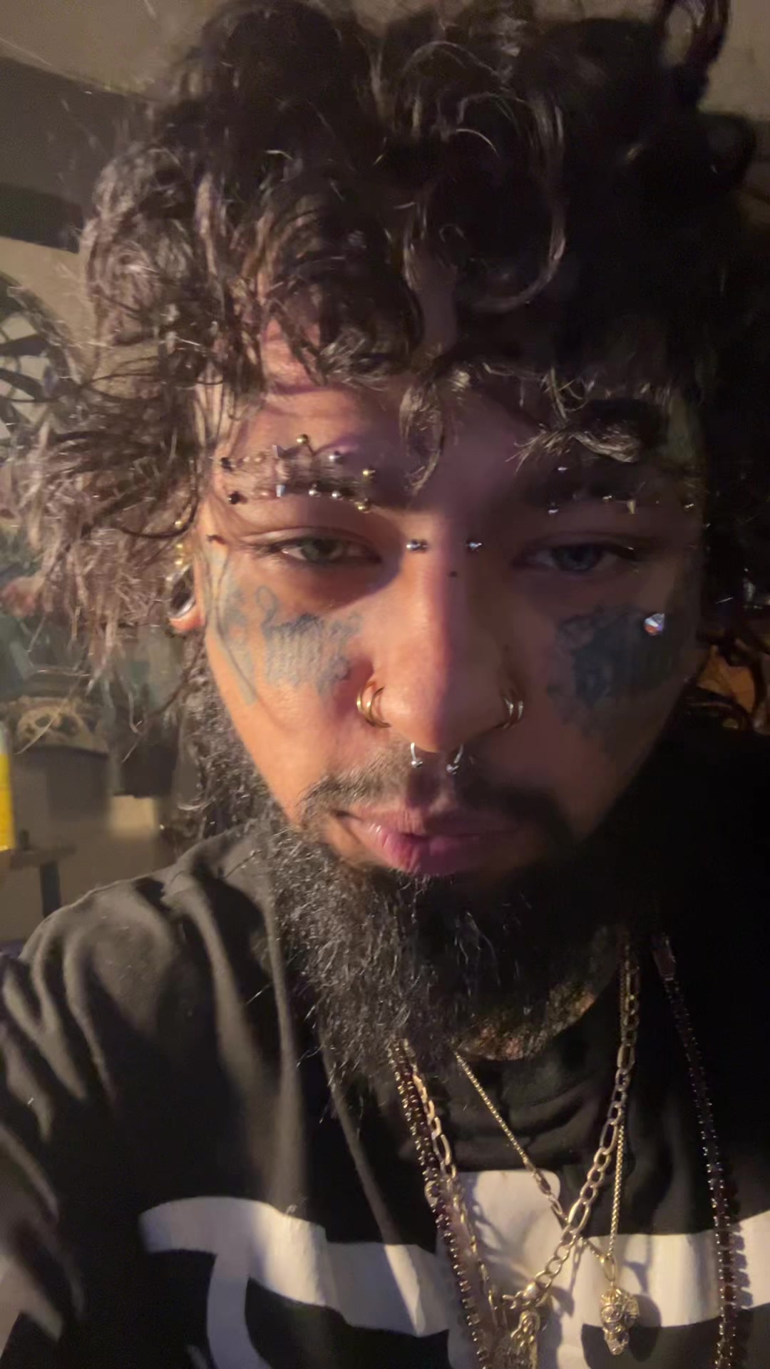 @Sadboy1056