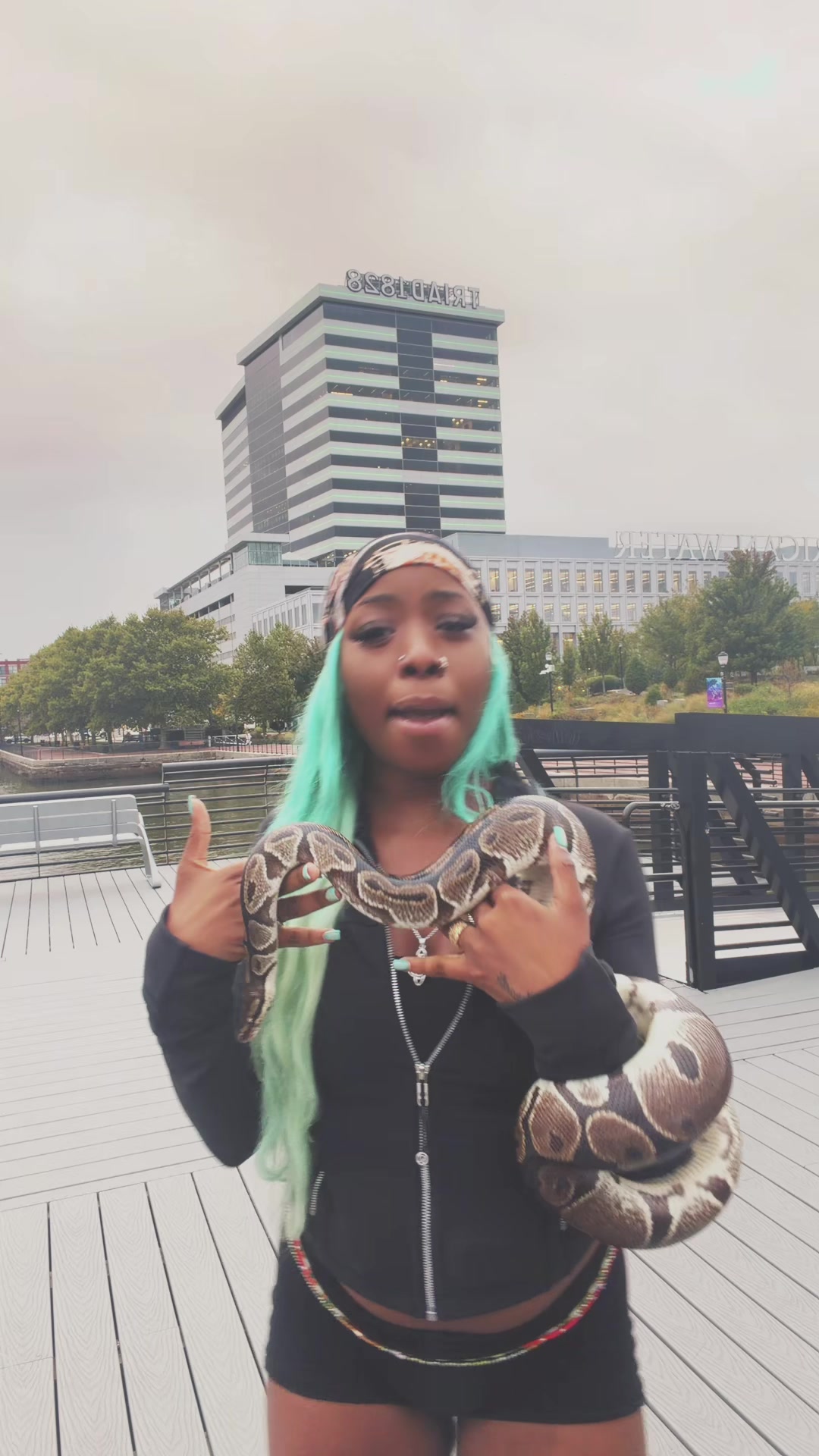 @Cashnasty