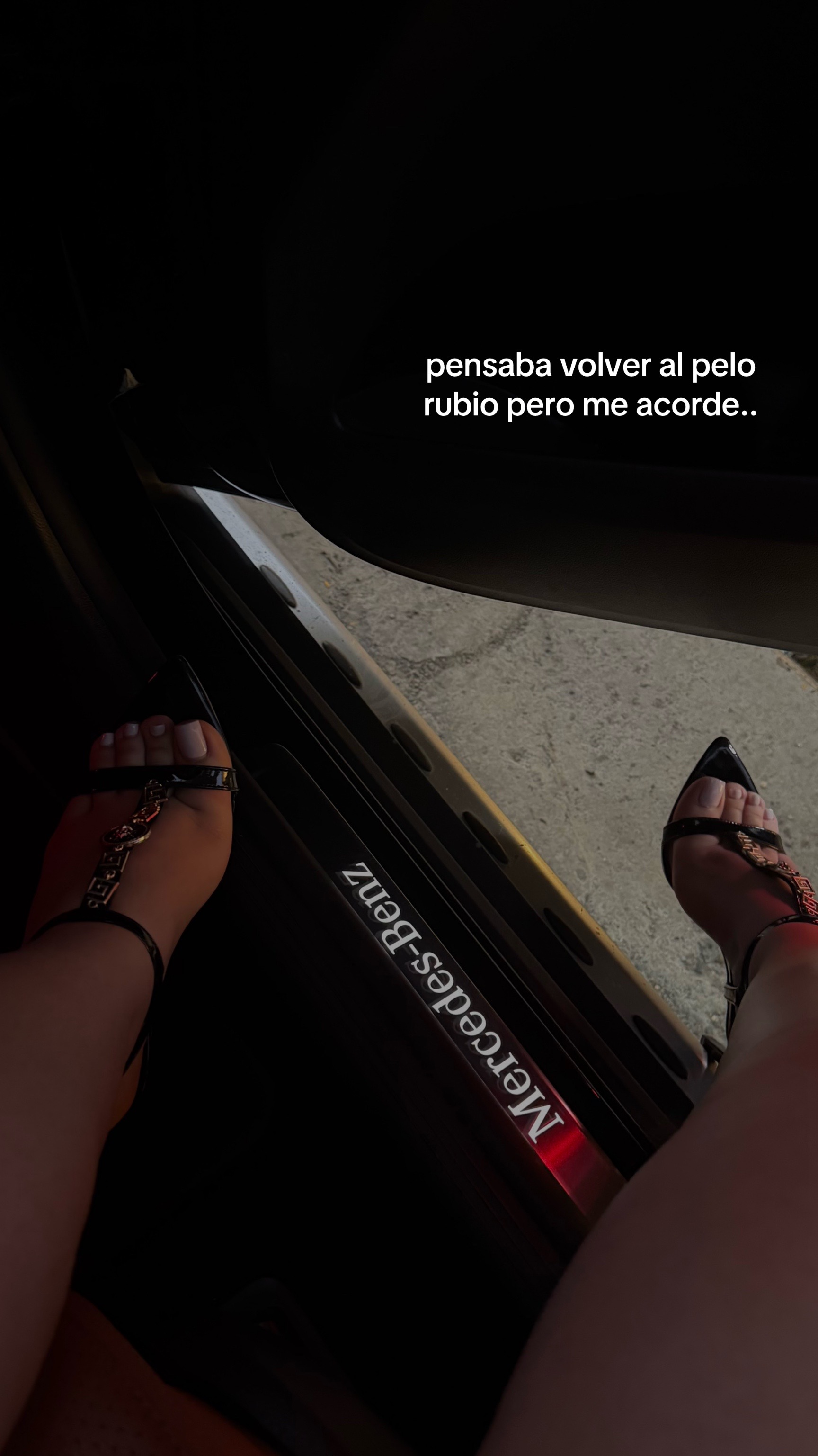 @isabella
