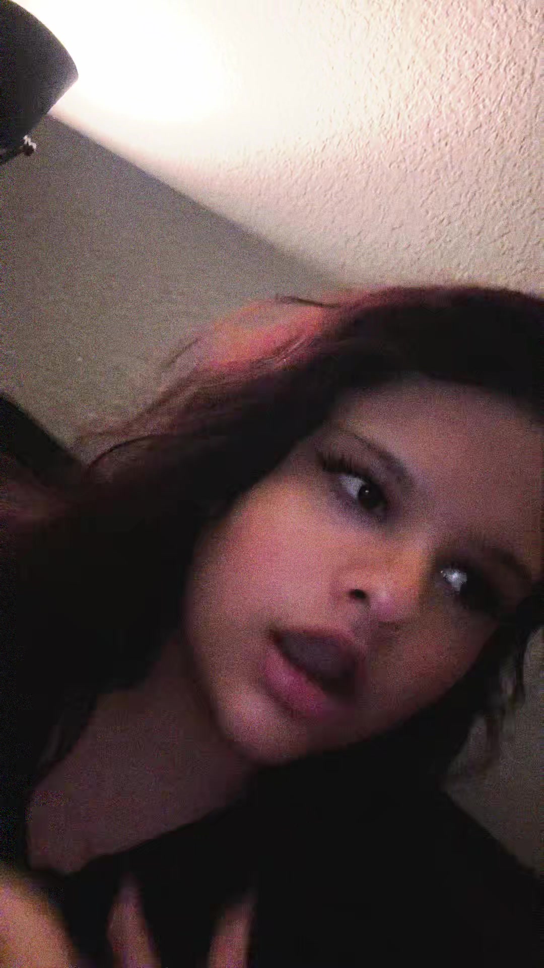 @delynn1822