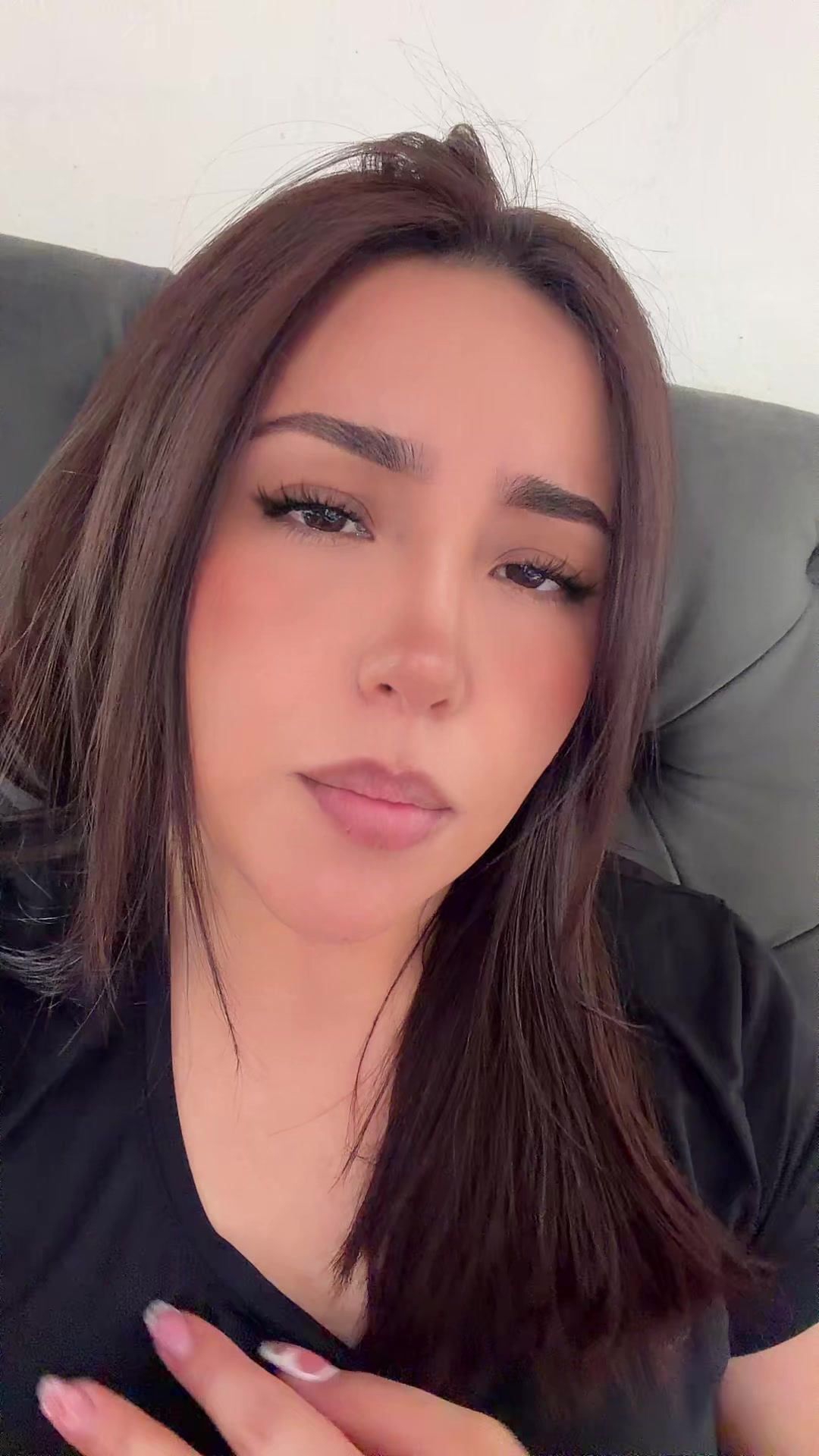 @B 🧿