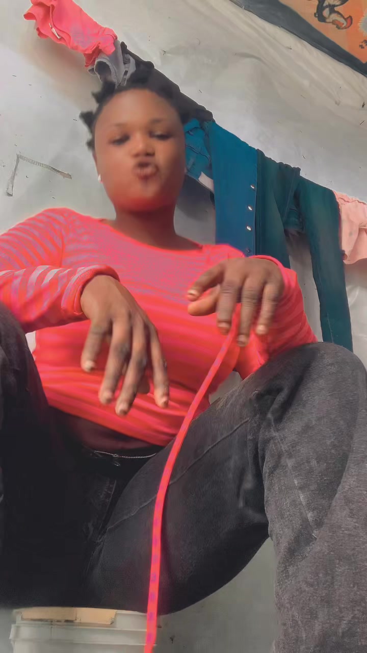 @Anikeade💕💕🥹