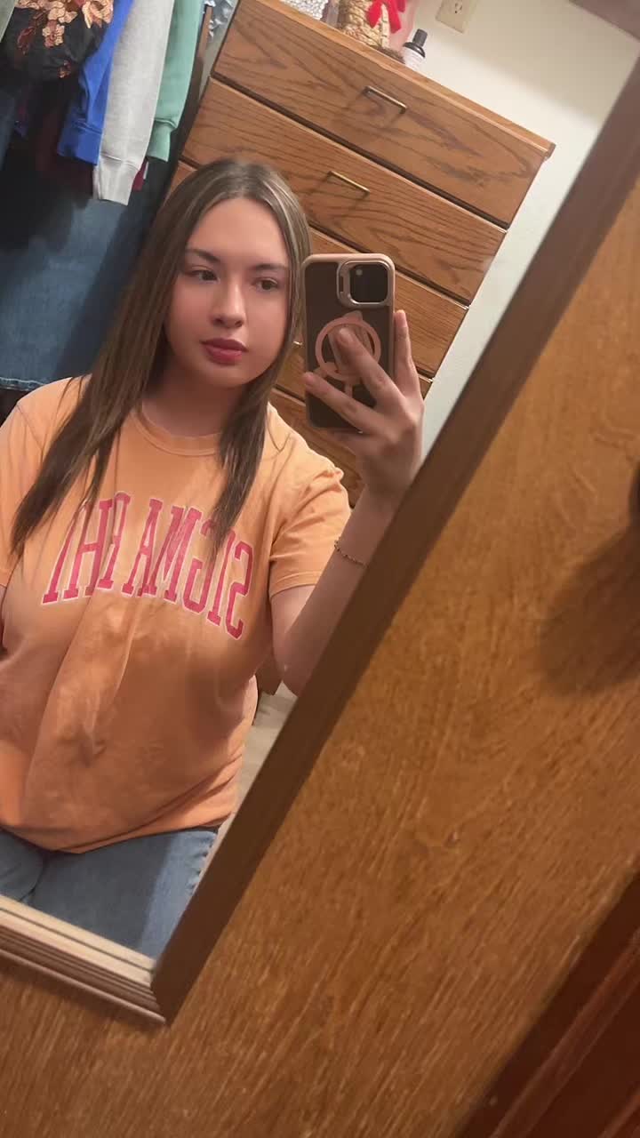 @carlie
