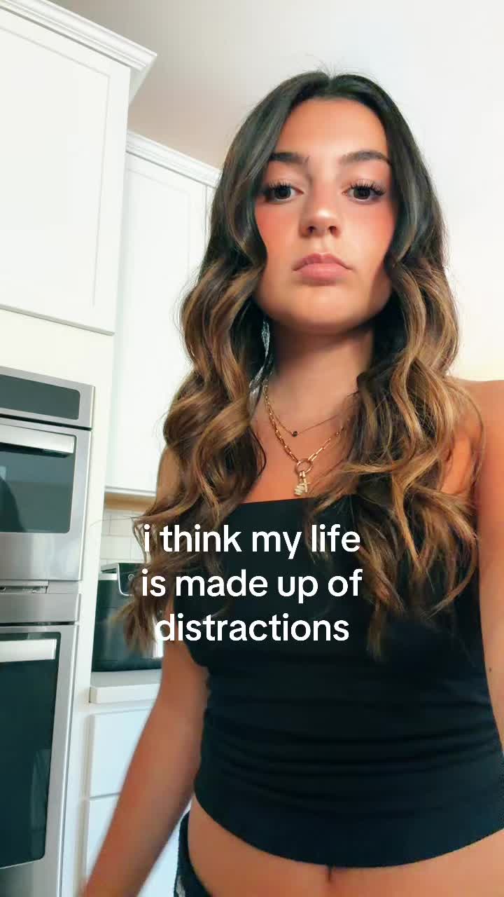 @av isabella