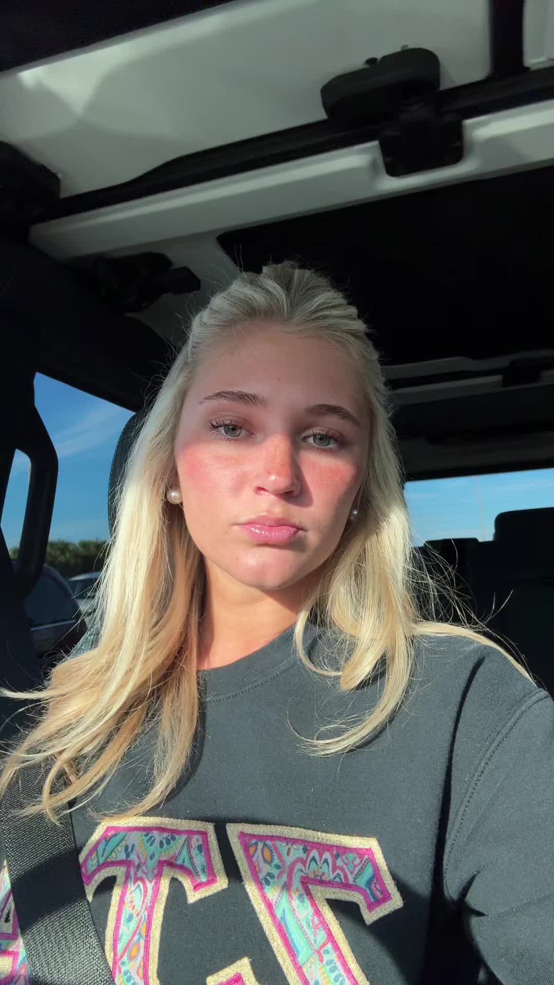 @🥳🍔🫶🍟