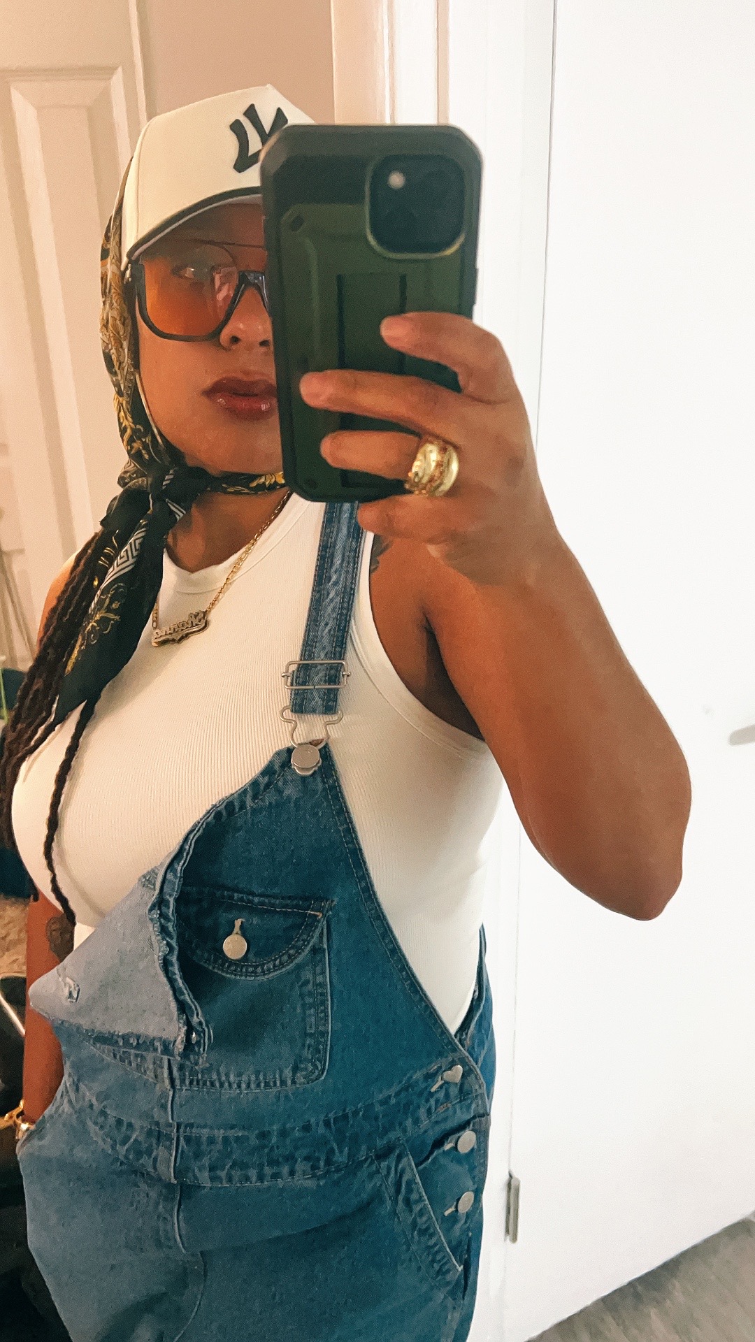 @shayboogie