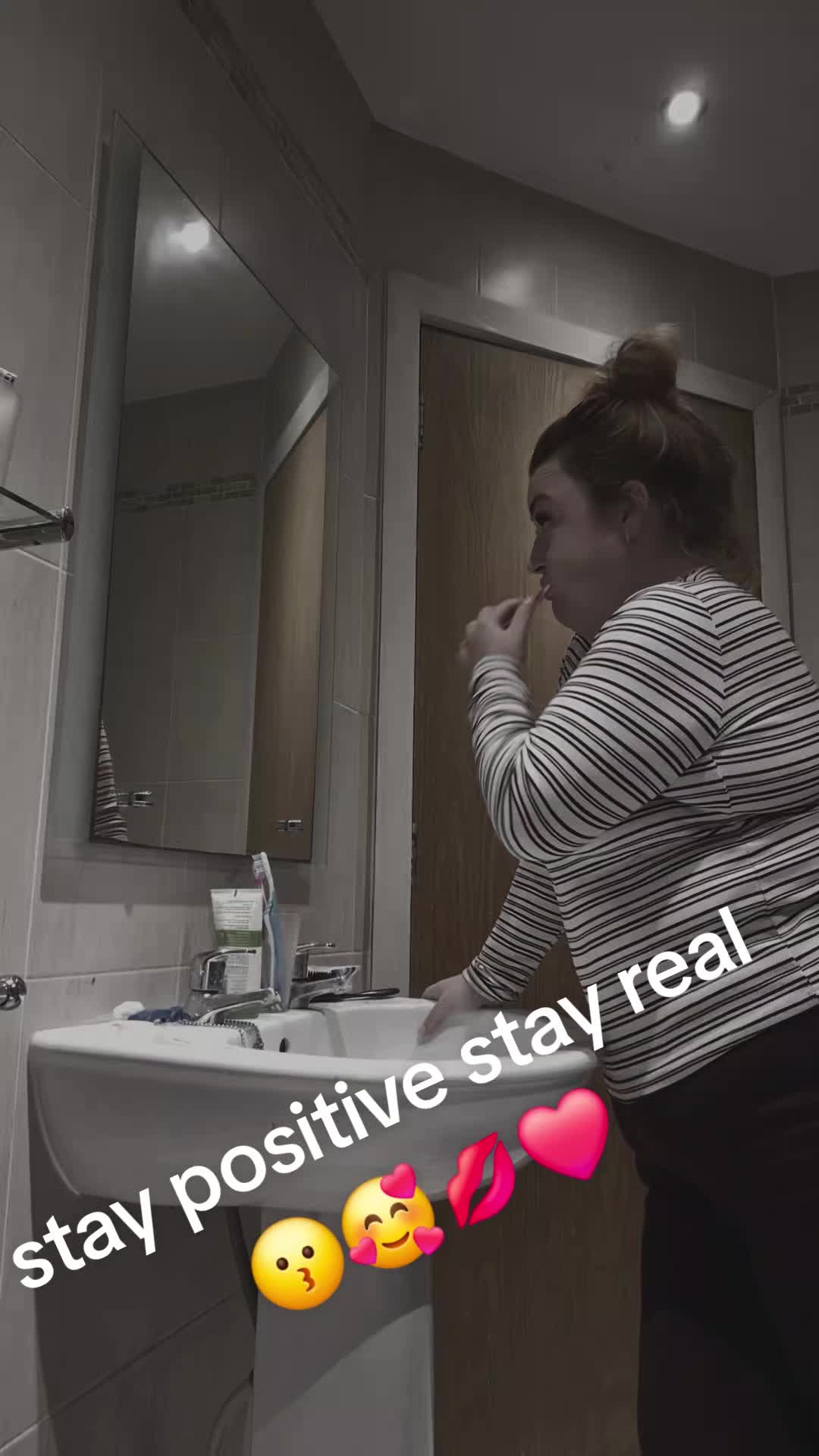 @StayPositiveStayRealWithLeanne
