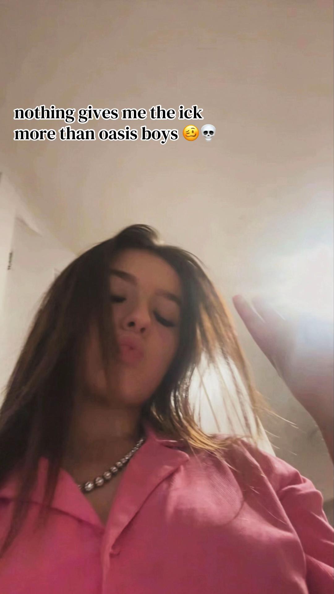 @𝐓𝐚𝐫𝐭𝐬🪭💋