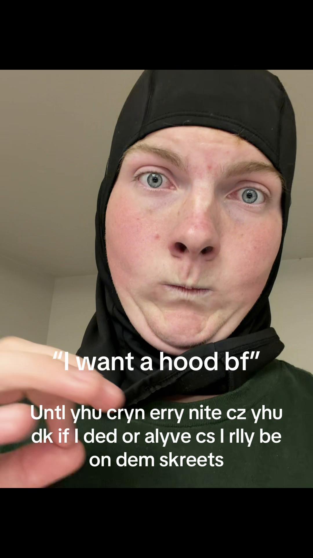 @FreakyAhCousin