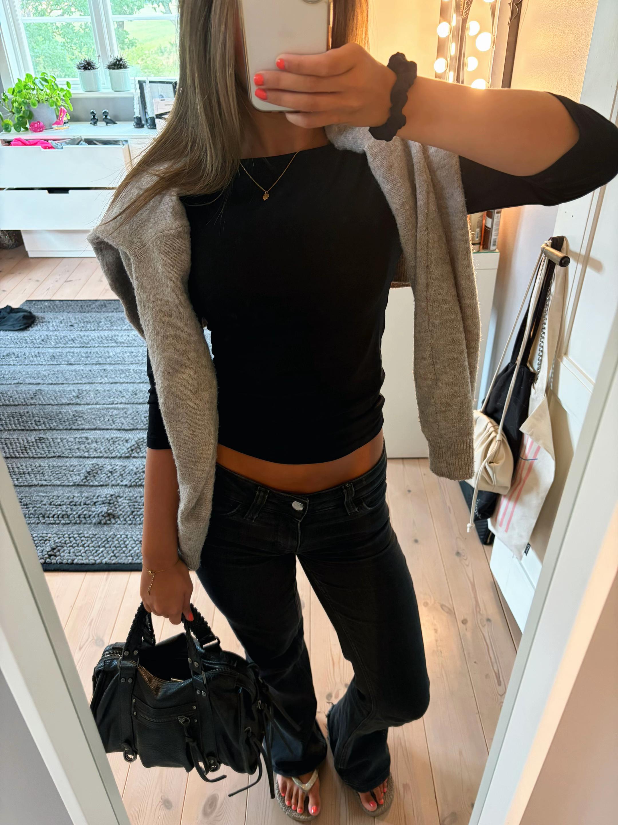 @👸🏽