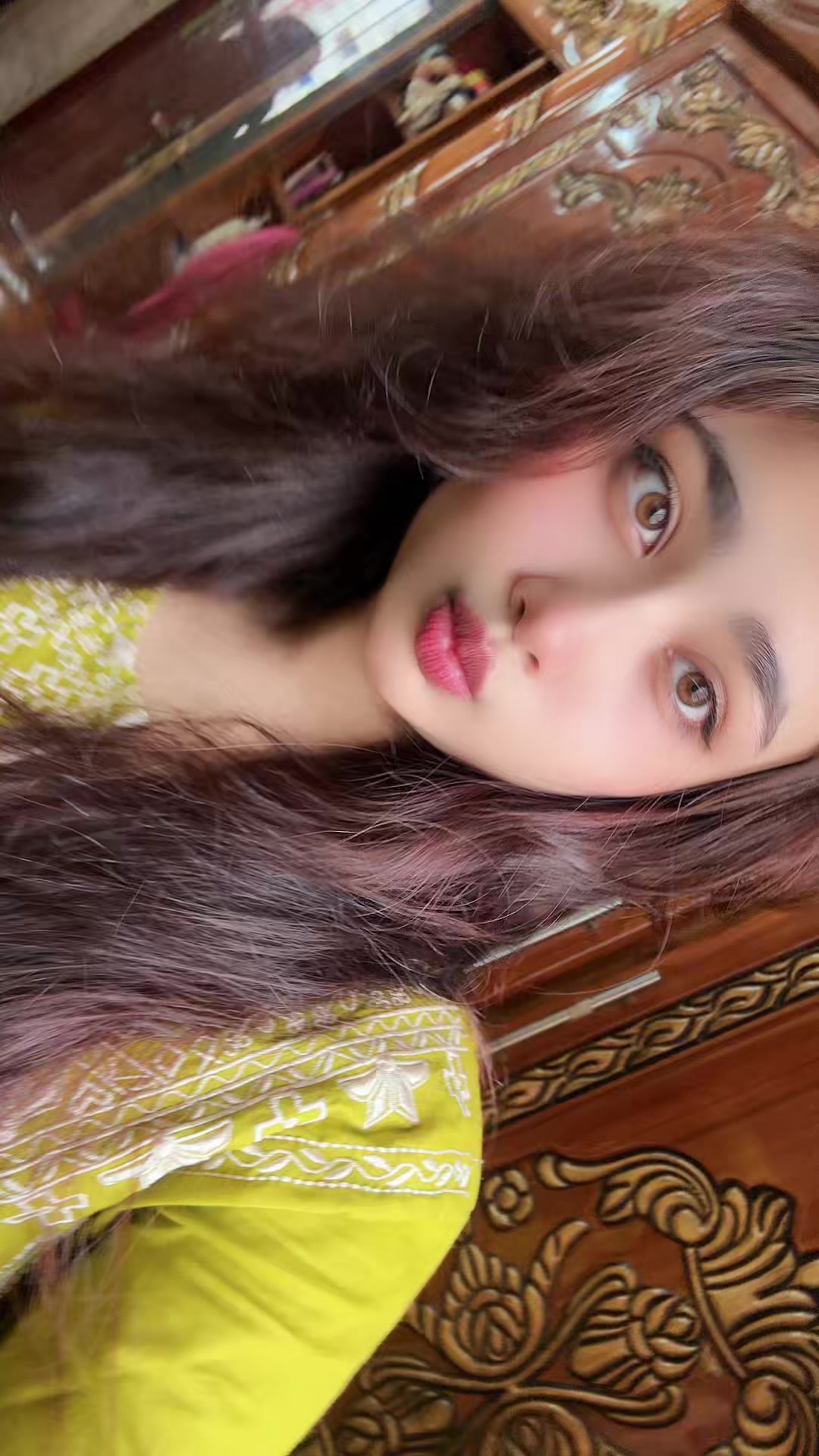 @Rupkotha 💢