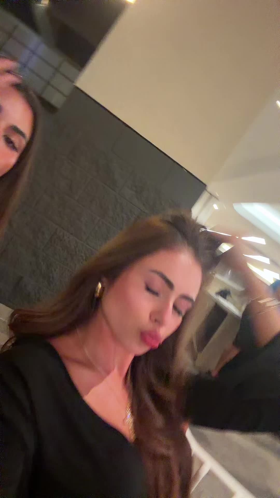 @CHANEL