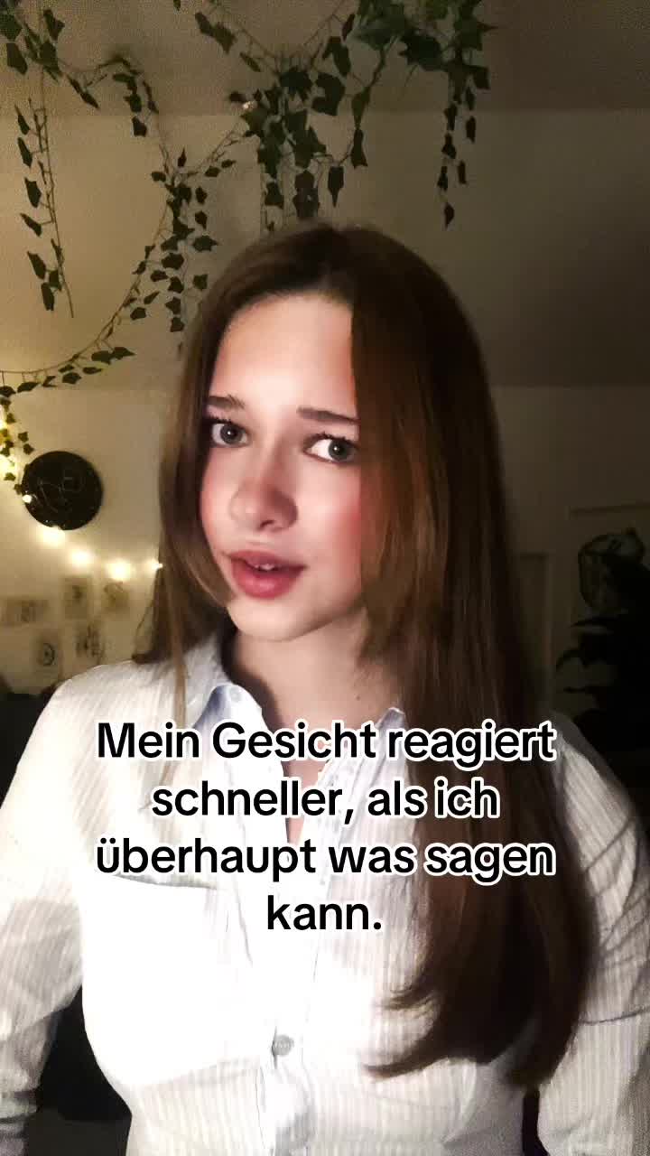 @&euro;lla_🪼