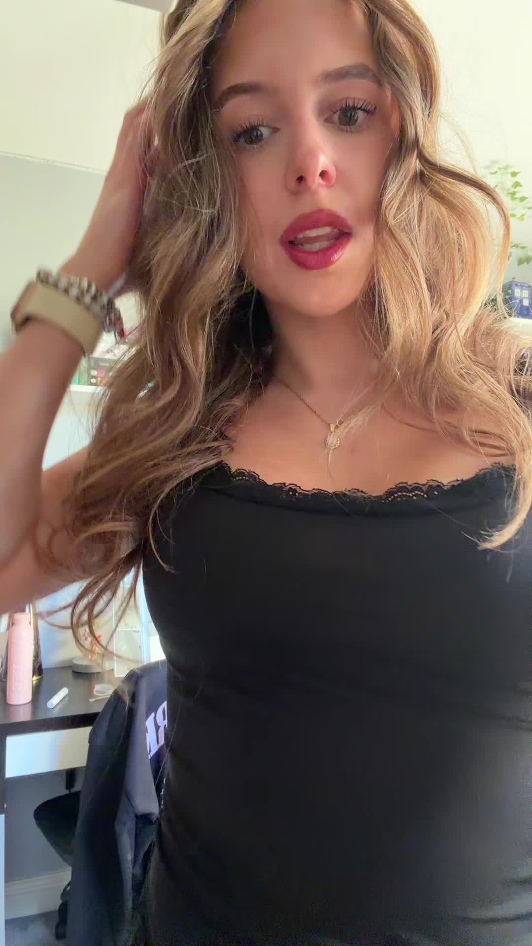 @Liv