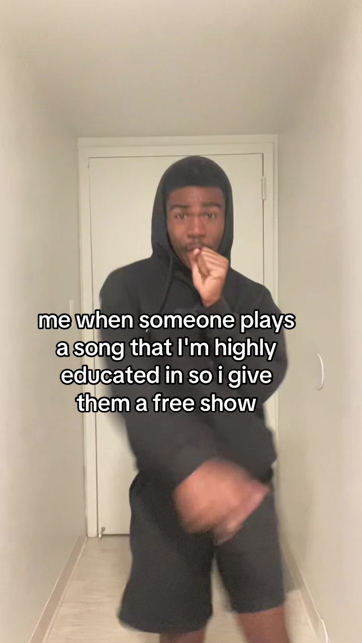 @_epongo_