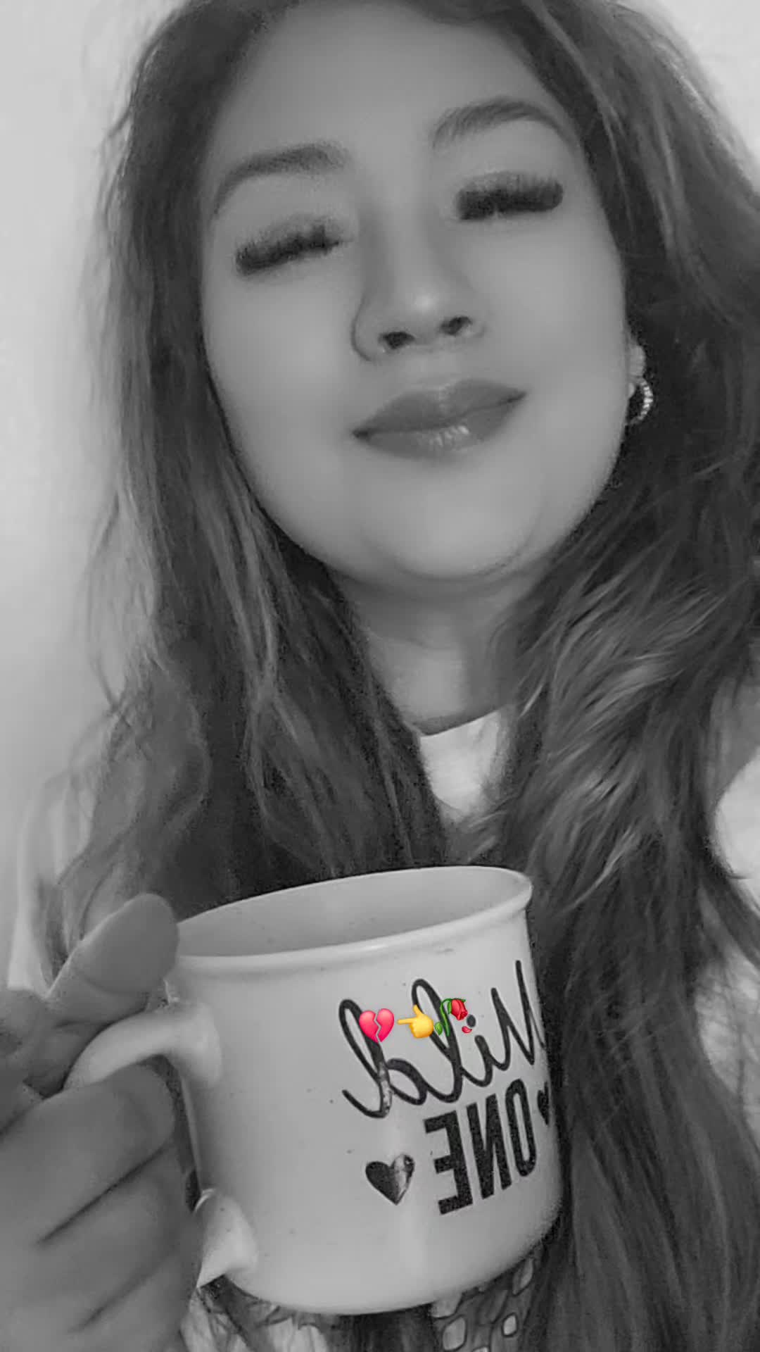 @❤️la salvadore&ntilde;a 🇸🇻🥀🥂