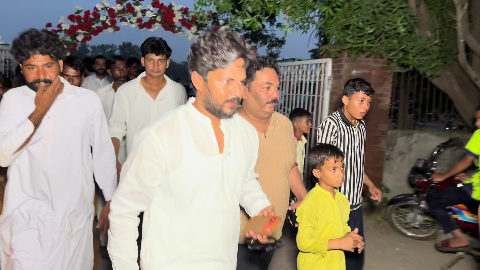 @Ch Ahmad Zaheer Mayo