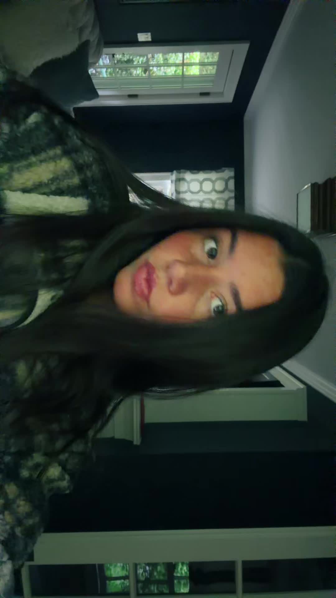 @Chloee!!