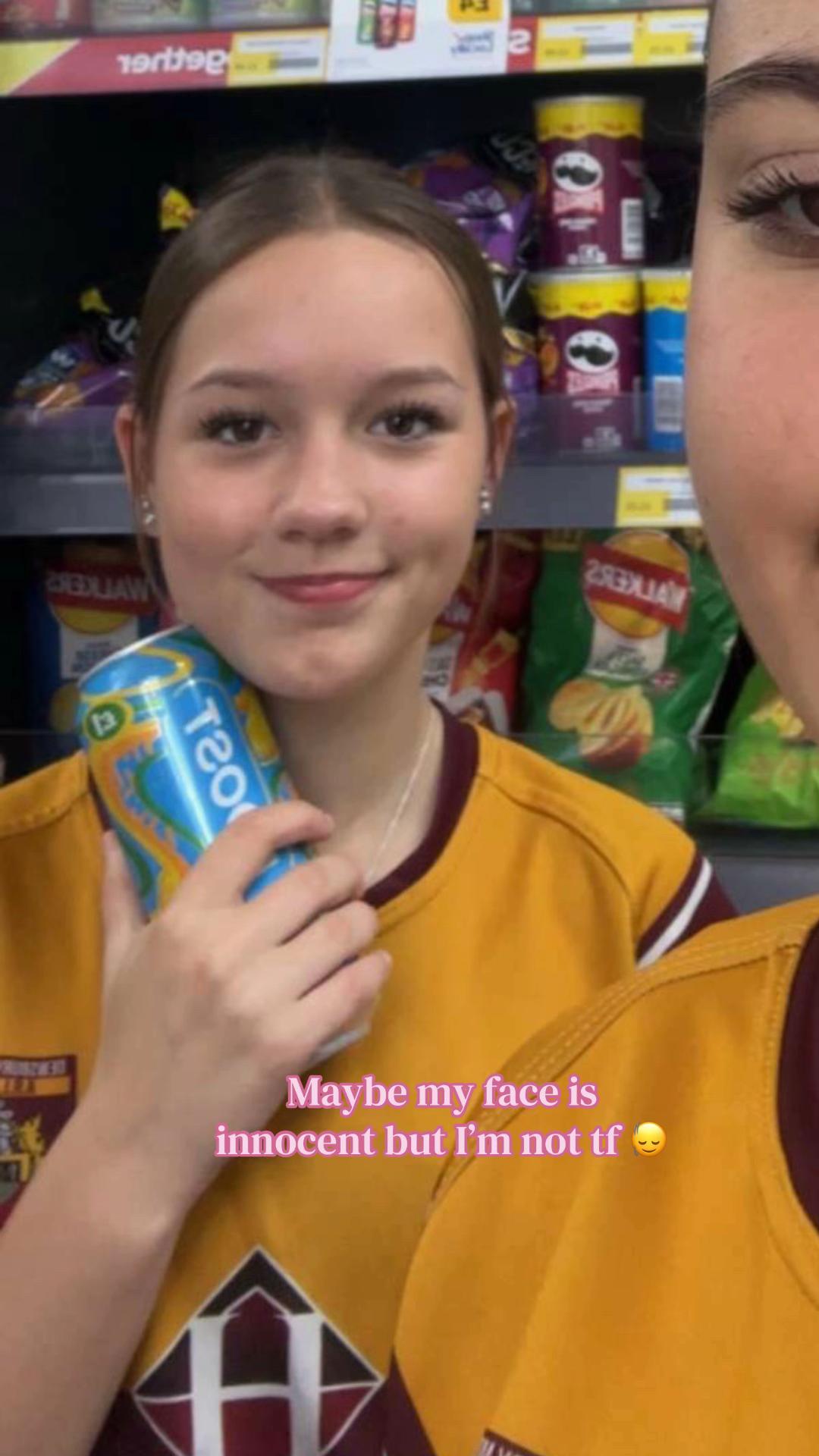 @𝐁 𝐄 𝐋 𝐋 𝐀 ꨄ