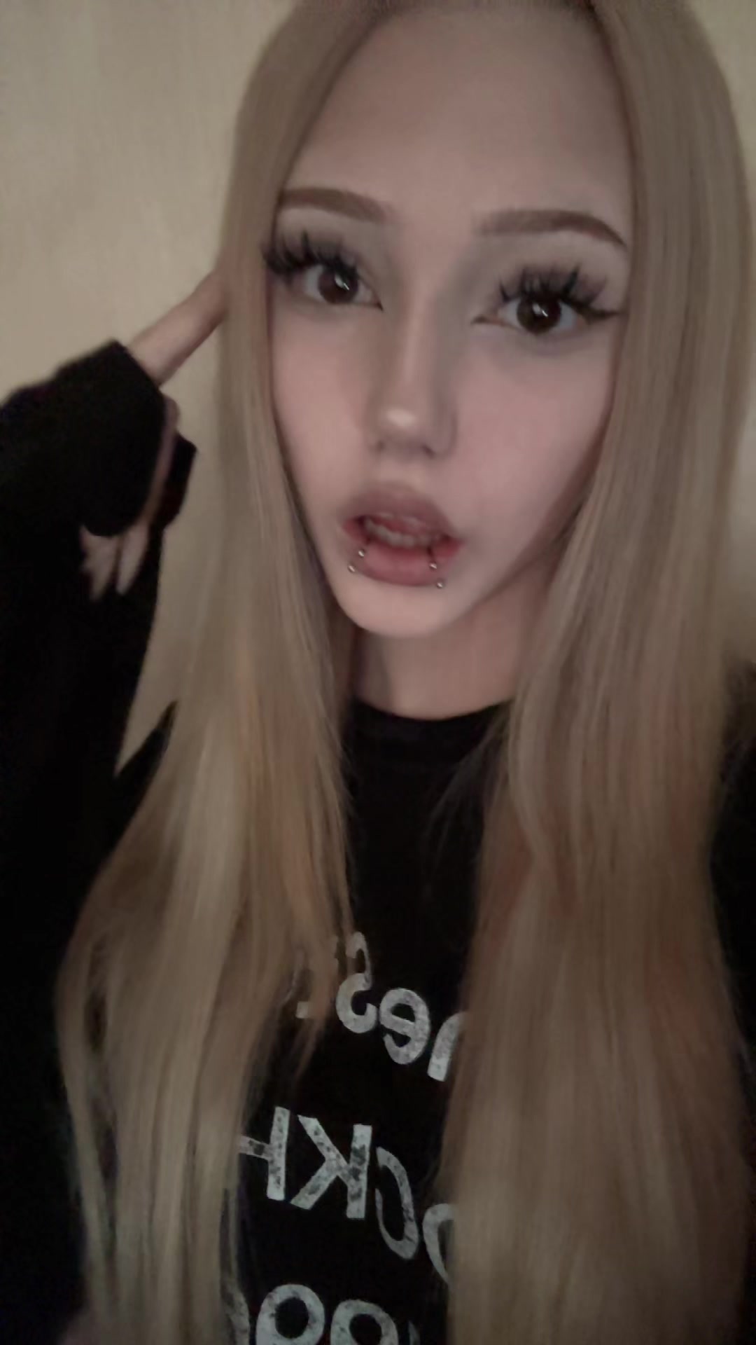 @xwizza🪽