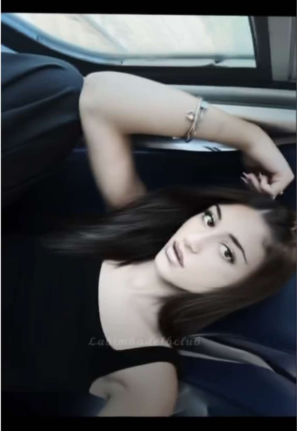 @𝓛𝓪𝓫𝓲𝓶𝓫𝓪𝓭𝓮𝓵𝓫𝓬𝓵𝓾𝓫