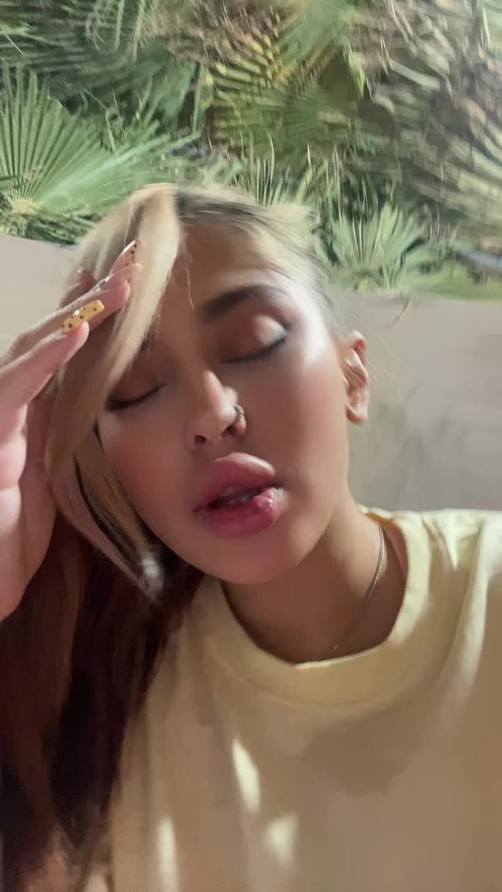 @anita