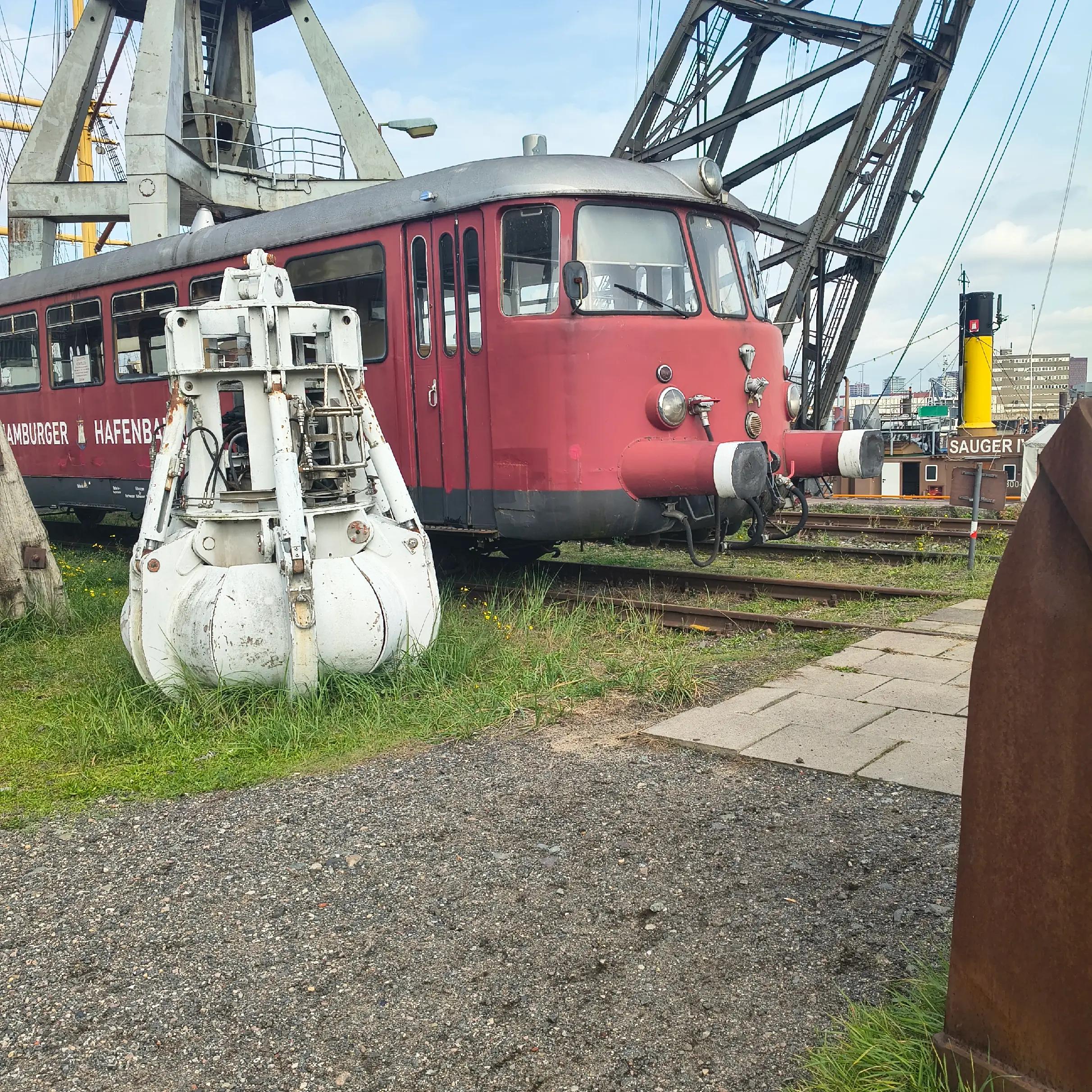 @Trainspotter Eugen SH