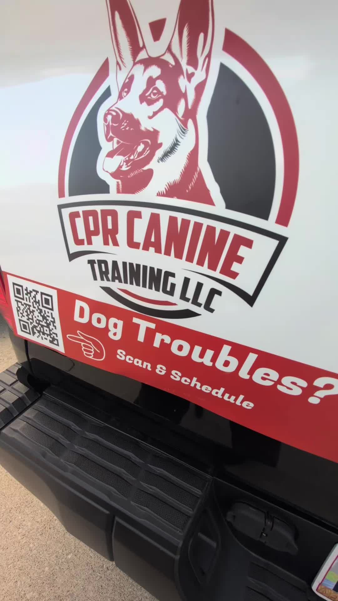 @AwesomeDogHandlingDude