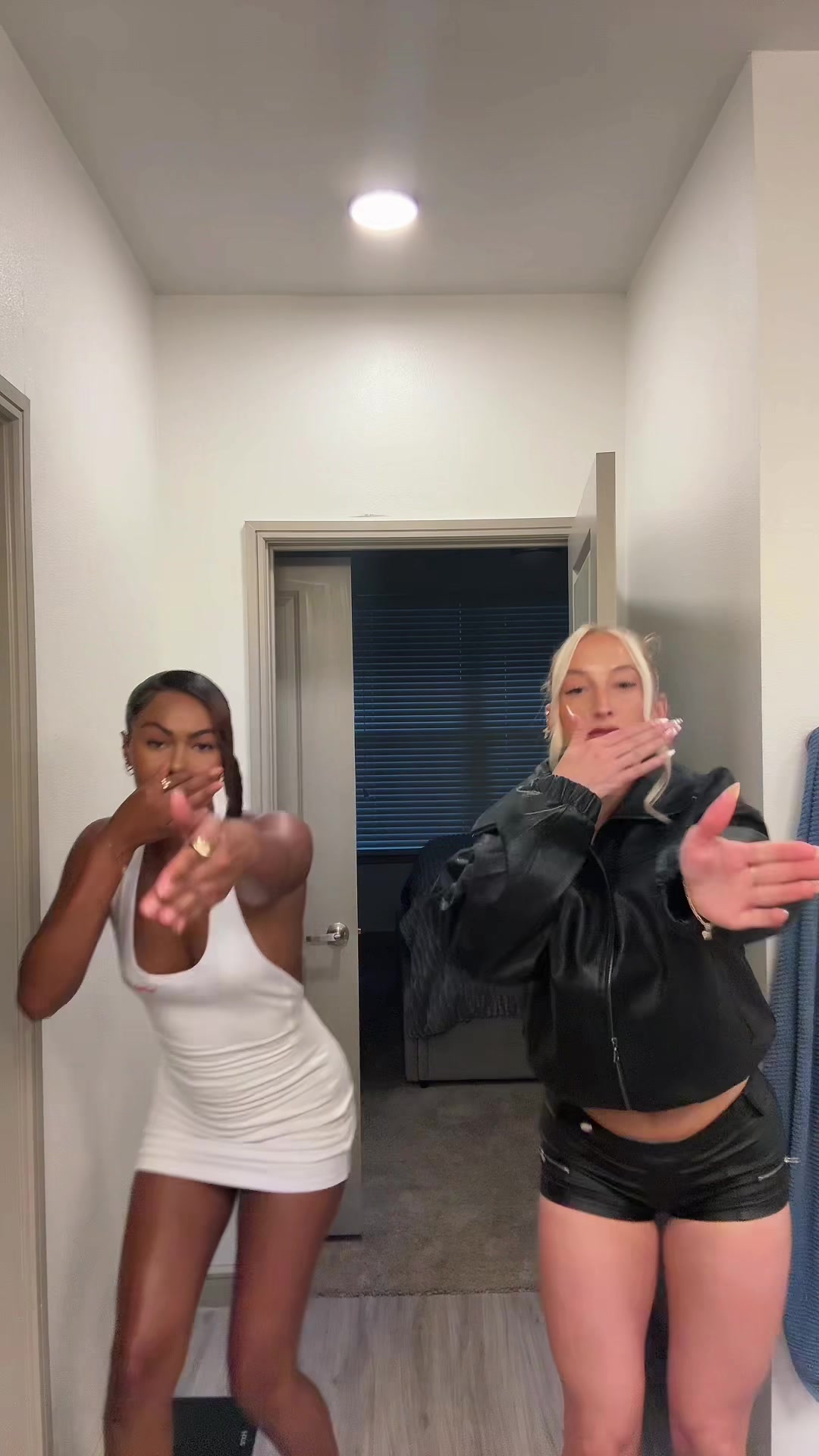 @leilaaa