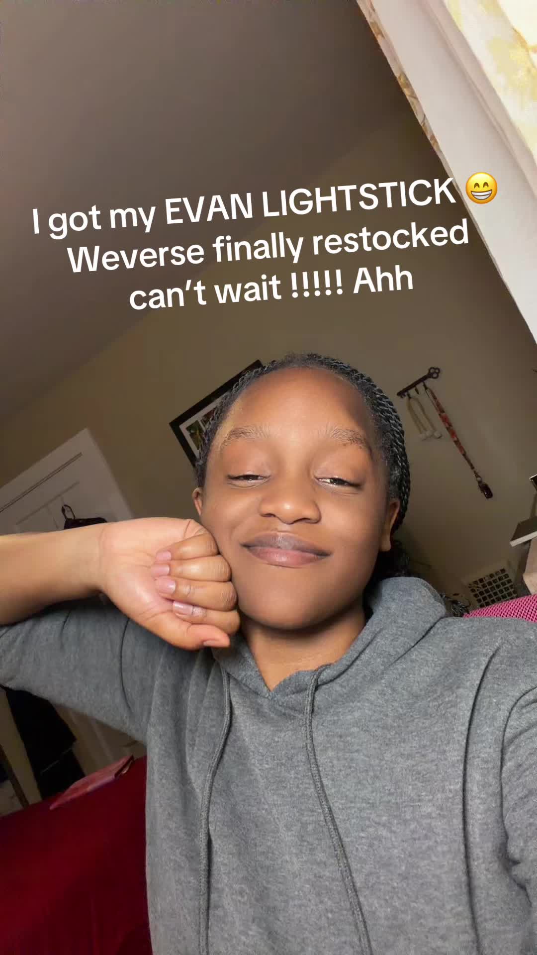 @yanique