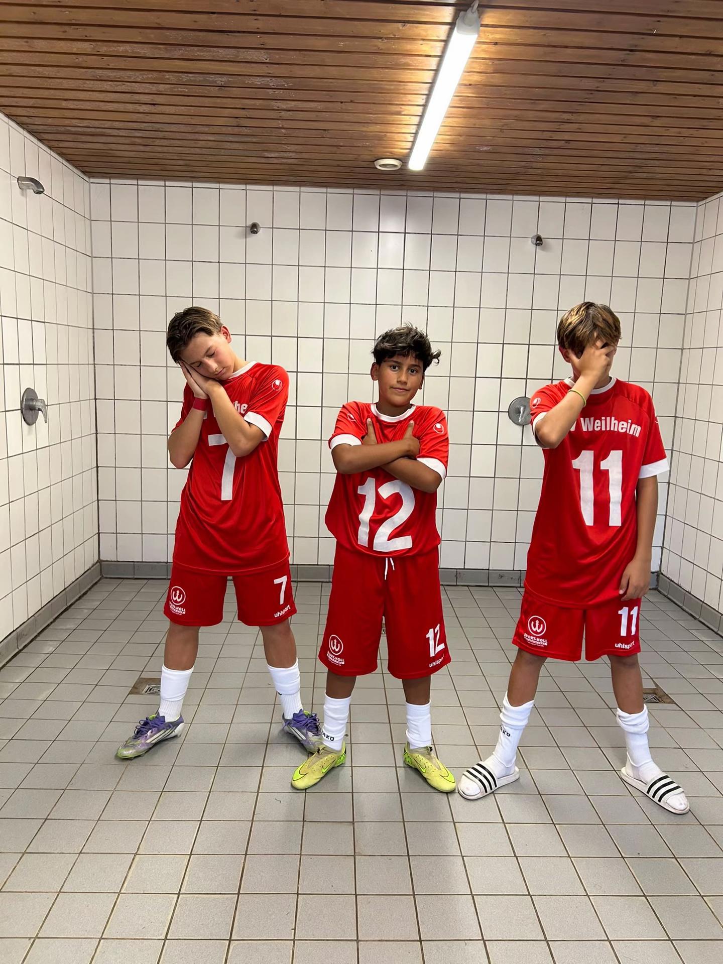 @𝐈𝐝𝐫𝐢𝐬🐦&zwj;🔥