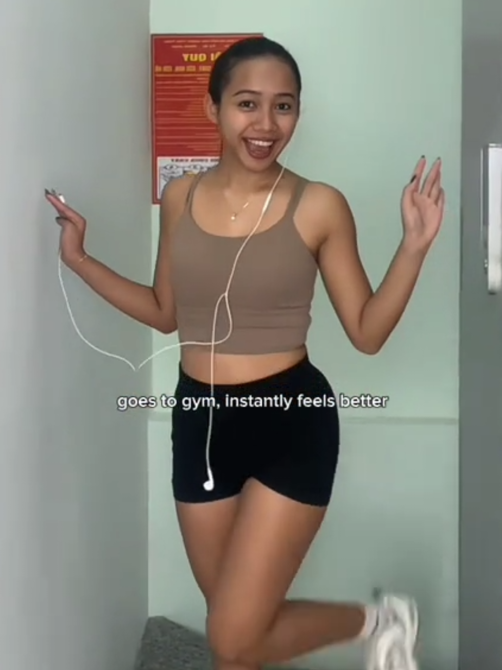 @Hanindyainn