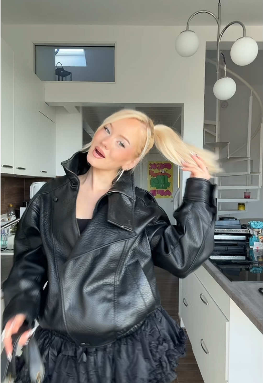 @𝚎𝚗𝚢𝚊